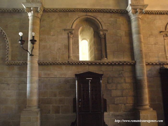 LATERAL EXTERNO DE LA NAVE NORTE